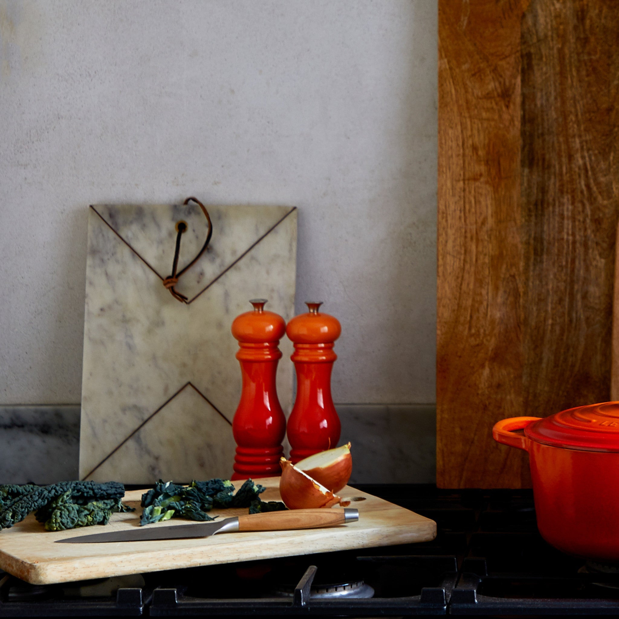 Classic Salt Mill | Volcanic