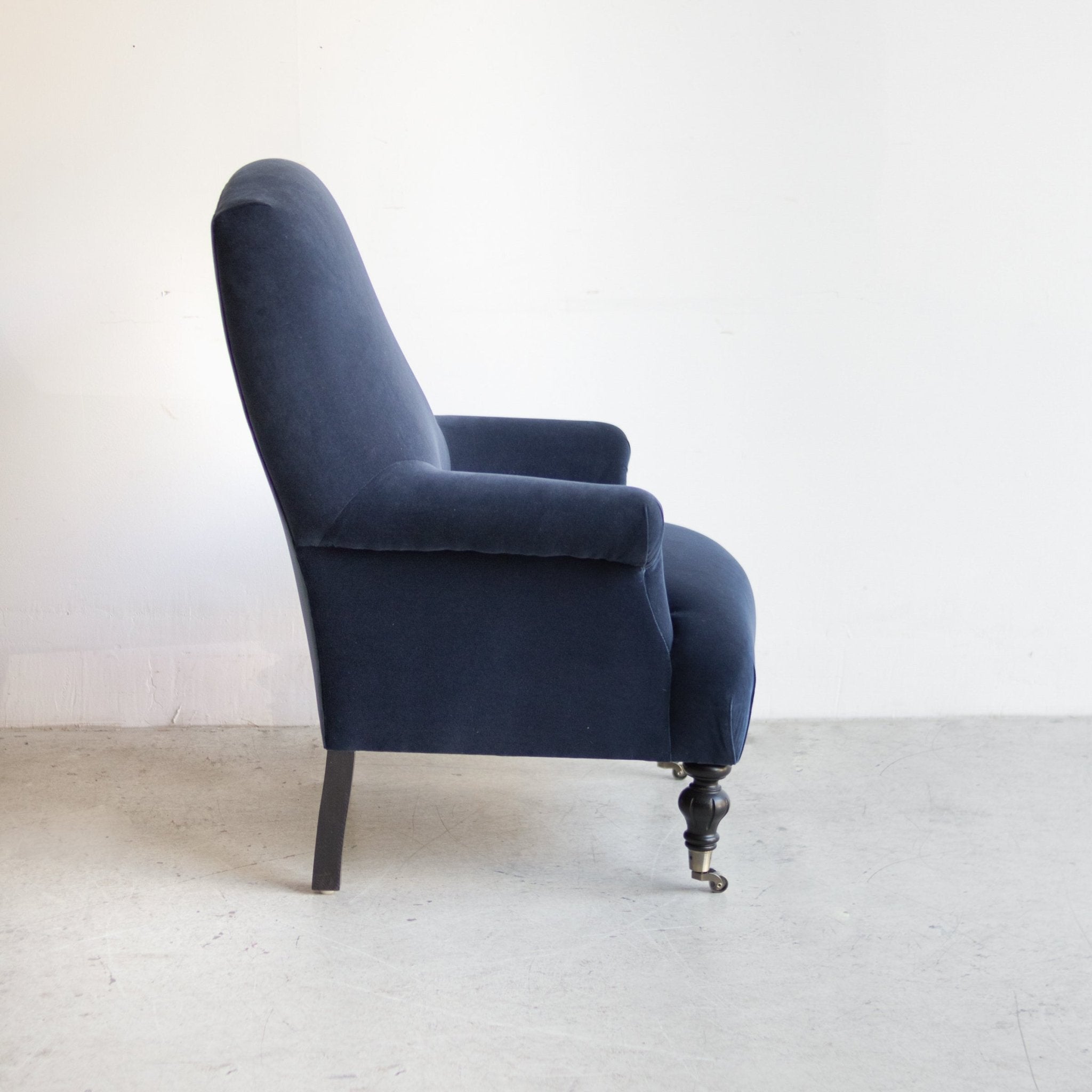 Bellecour Arm Chair | Emile Velvet Navy